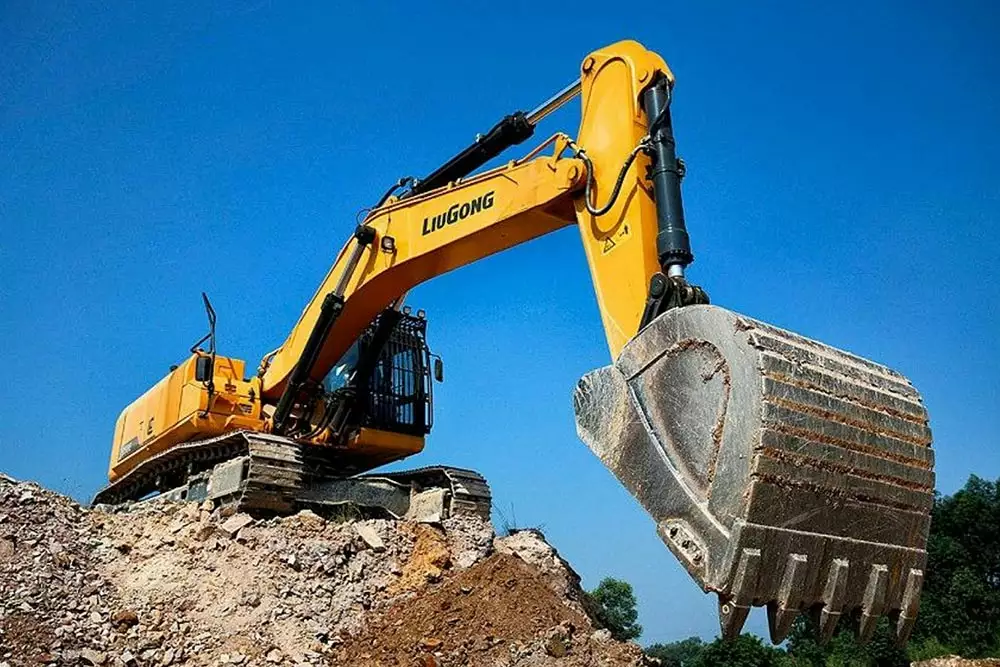 tractopelle financement Girardin industriel